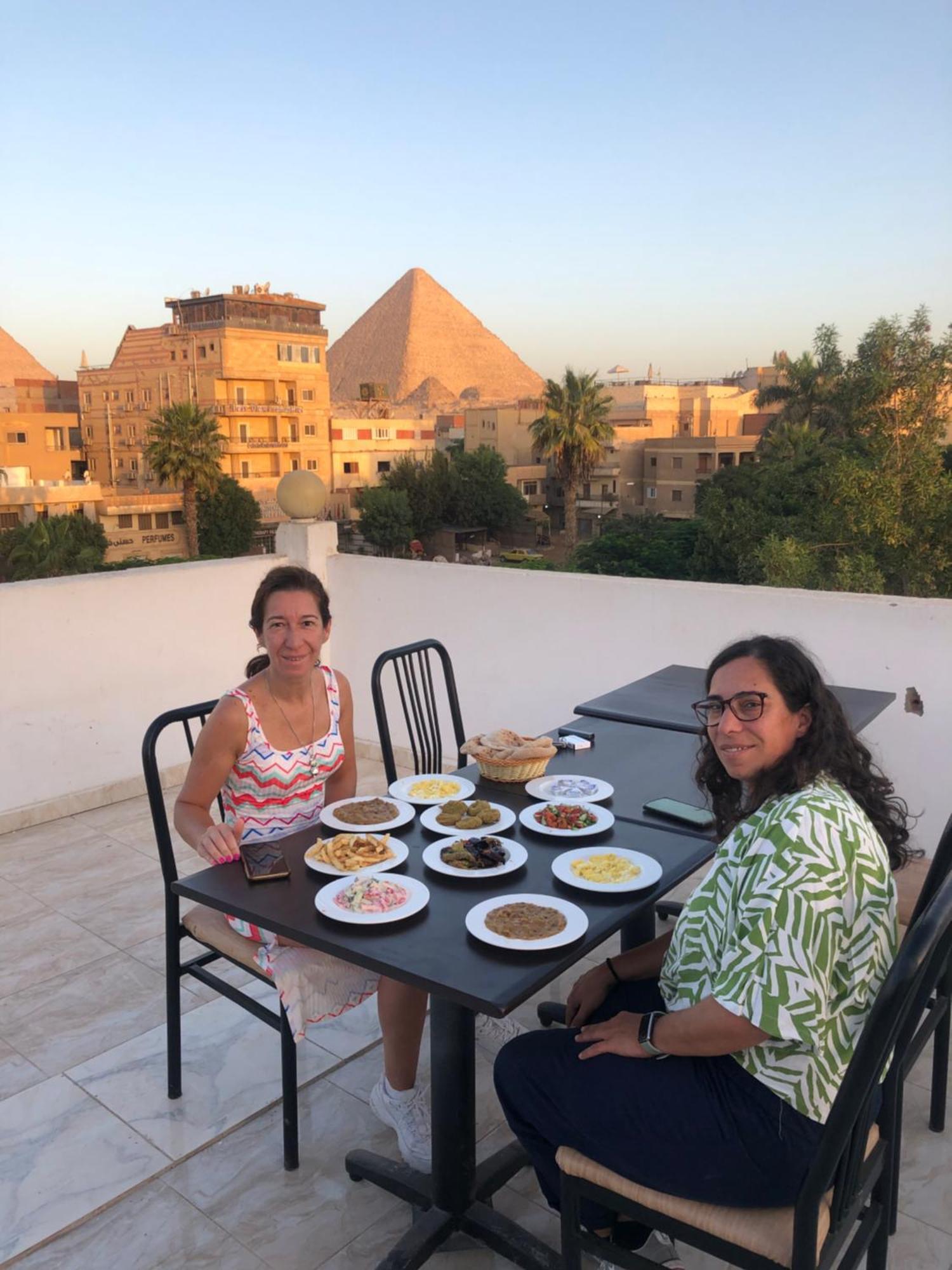 Matto Pyramids Inn Kafret el-Gabal Exterior foto